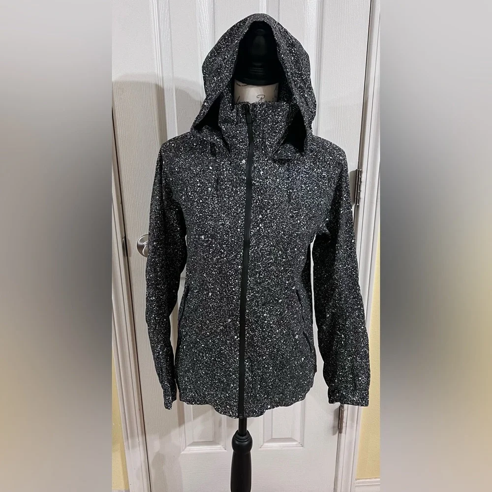Lululemon Here To Move Jacket - Picture 4 of 13